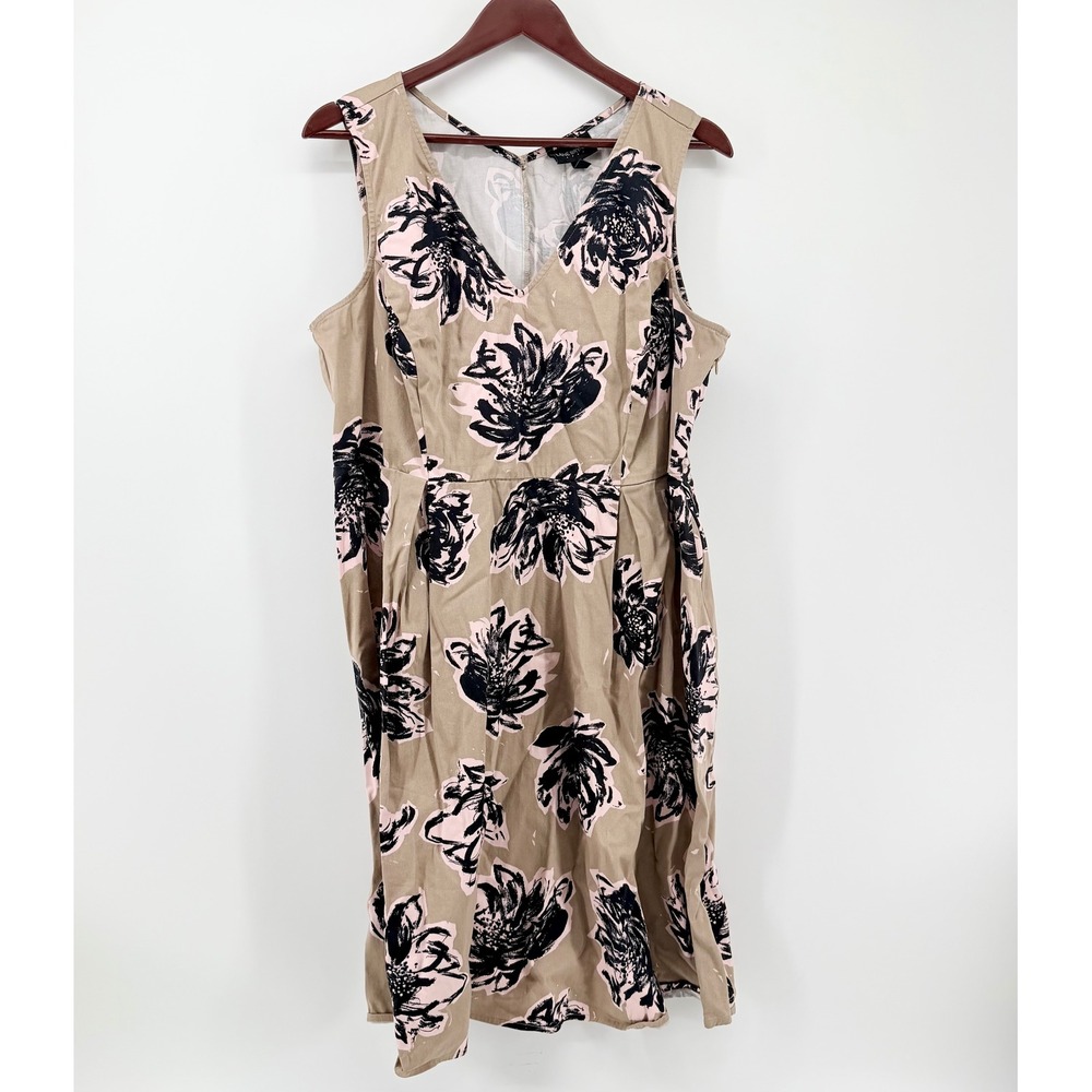 Lane Bryant Size 18 Floral V-Neck A-Line Midi Dress Sleeveless Pleated Tan Pink